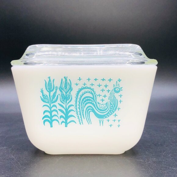 Vintage PYREX Turquoise Amish Butterprint Fridgie 501 with Lid -1.5cup - Picture 2 of 13